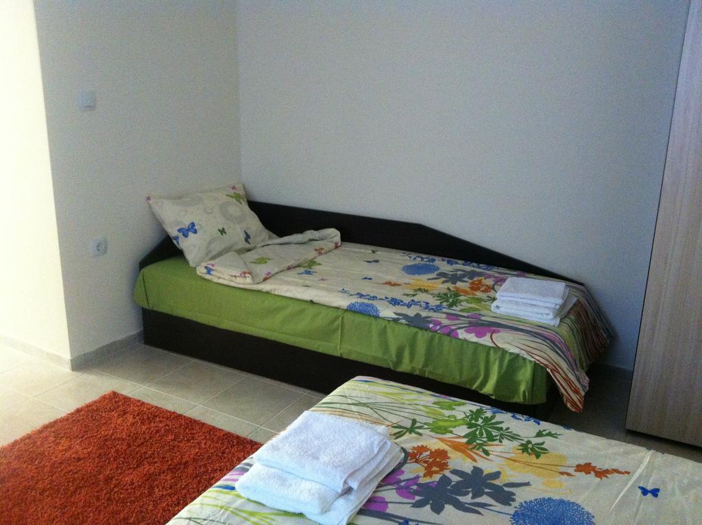 Guest House Nadezhda Khisaria Rom bilde
